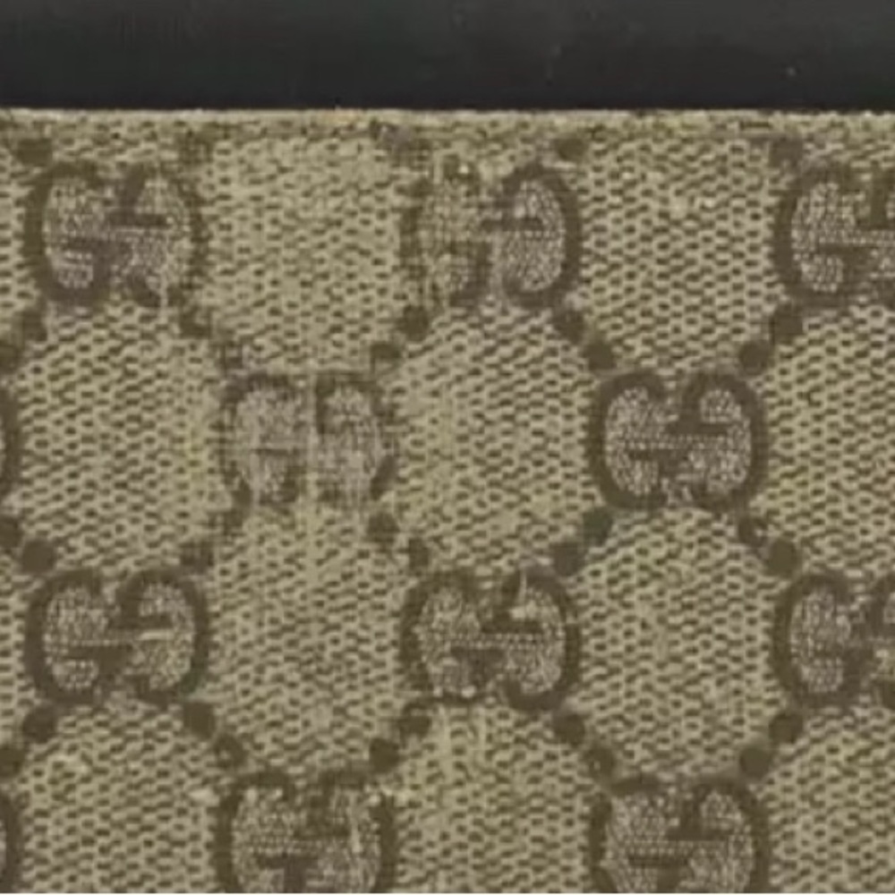 Authentic GUCCI GG Supreme PVC Long Bifold Wallet - Picture 12 of 14